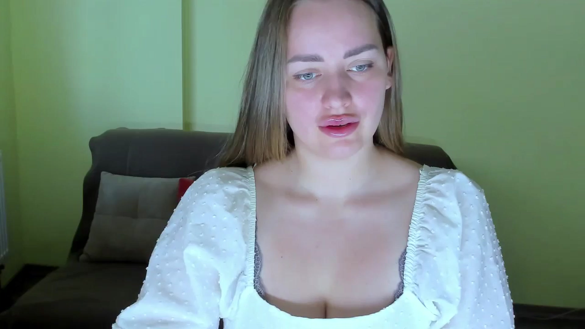 Gallery image thumbnail from DJ_Me_'s myfreecams stream on, 08/27/2023, 03:44 image 11 of 20