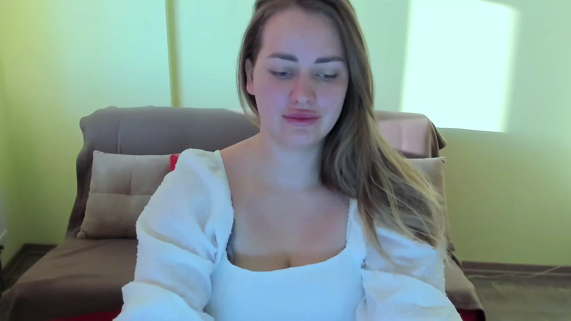 Gallery image thumbnail from DJ_Me_'s myfreecams stream on, 08/27/2023, 04:16 image 3 of 20