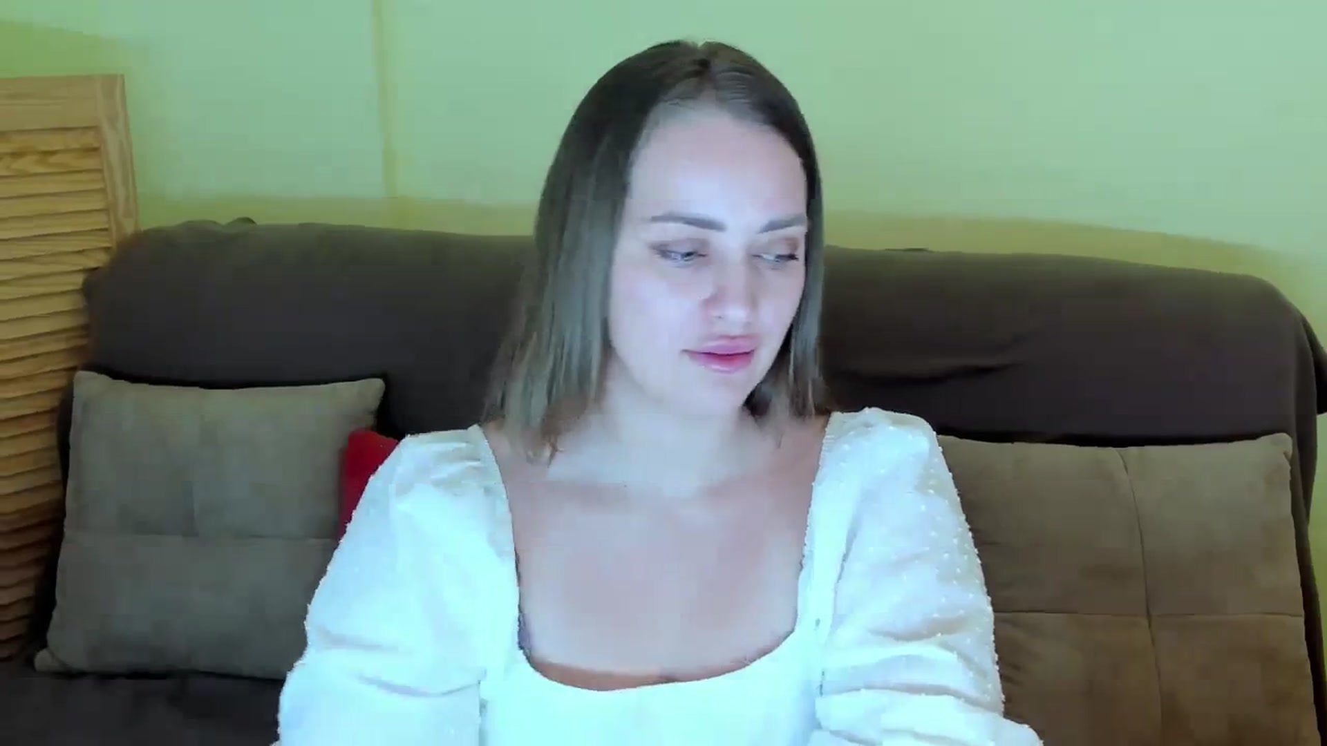 Gallery image thumbnail from DJ_Me_'s myfreecams stream on, 09/09/2023, 14:56 image 16 of 20