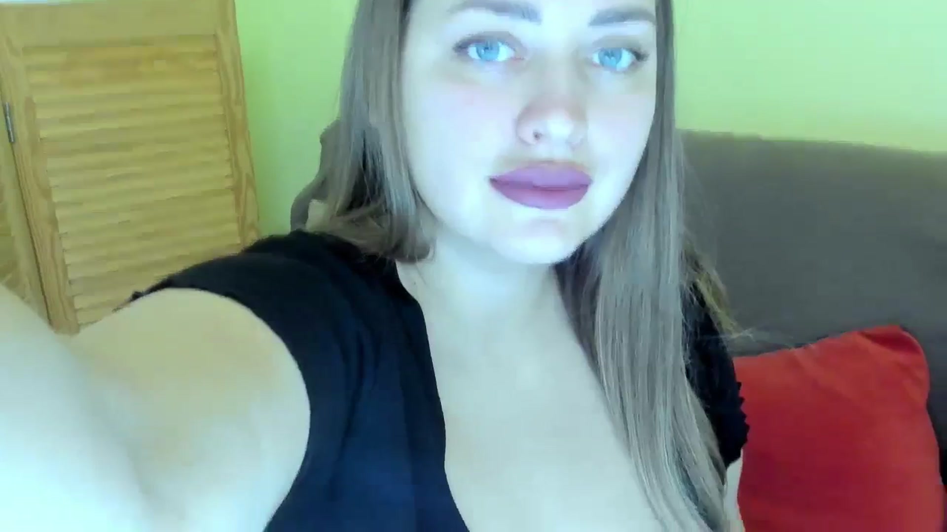 Gallery image thumbnail from DJ_Me_'s myfreecams stream on, 11/03/2023, 15:52 image 18 of 20