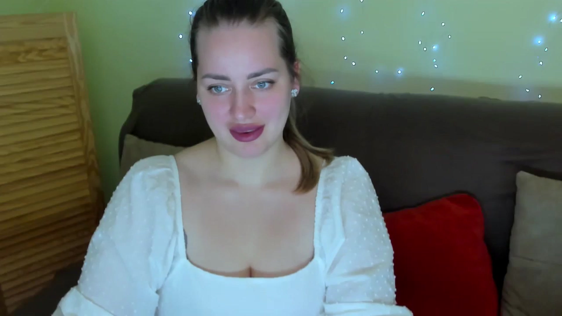 Gallery image thumbnail from DJ_Me_'s myfreecams stream on, 11/04/2023, 19:12 image 6 of 20