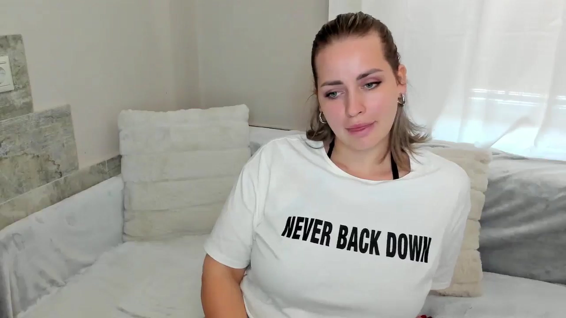 Gallery image thumbnail from DJ_Me_'s myfreecams stream on, 10/26/2024, 12:12 image 7 of 20