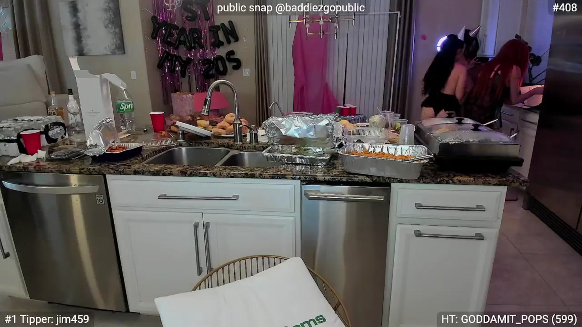 Gallery image thumbnail from DJ_ZYA's myfreecams stream on, 04/22/2025, 09:17 image 11 of 20