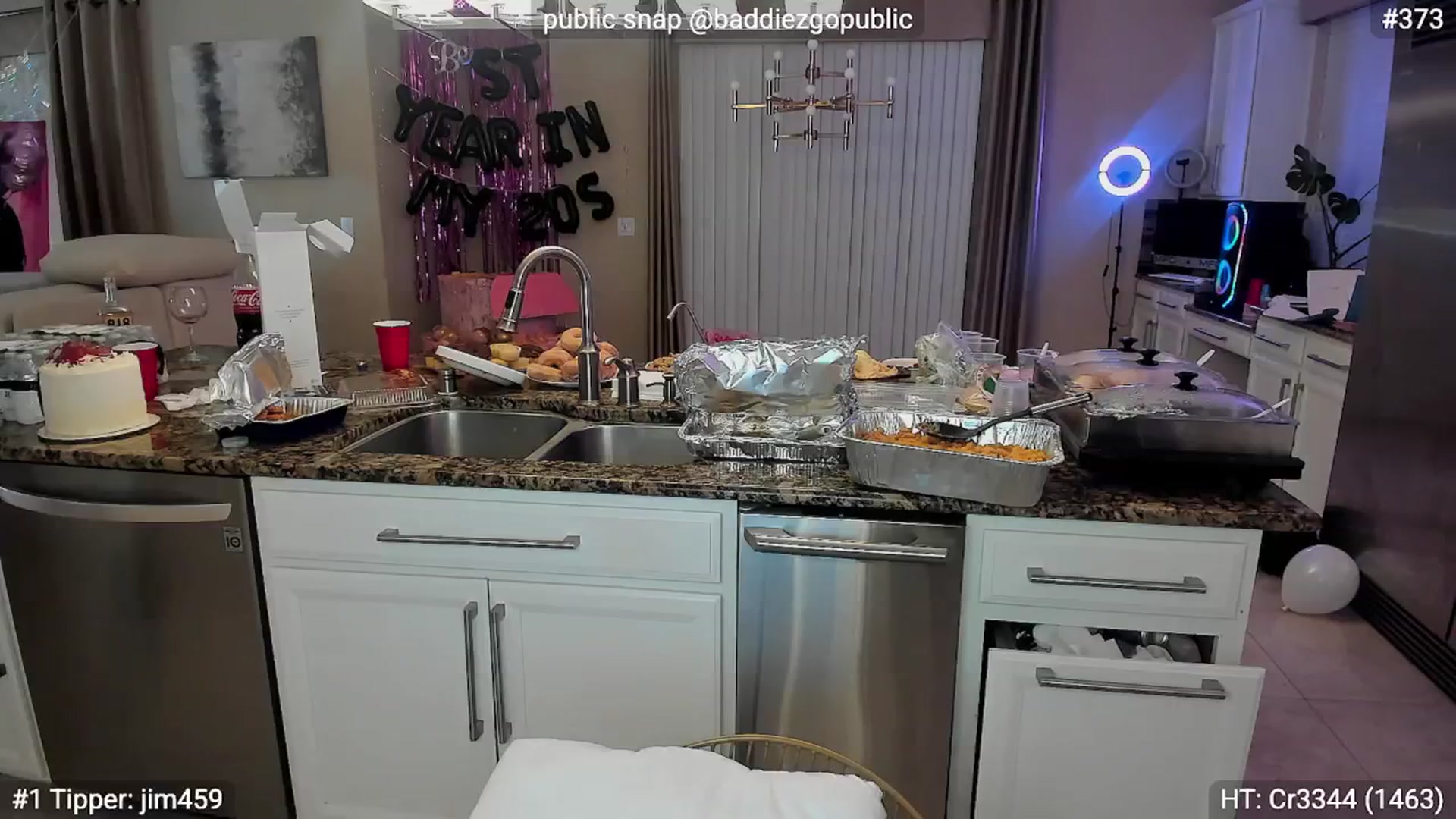Gallery image thumbnail from DJ_ZYA's myfreecams stream on, 04/22/2025, 09:17 image 19 of 20