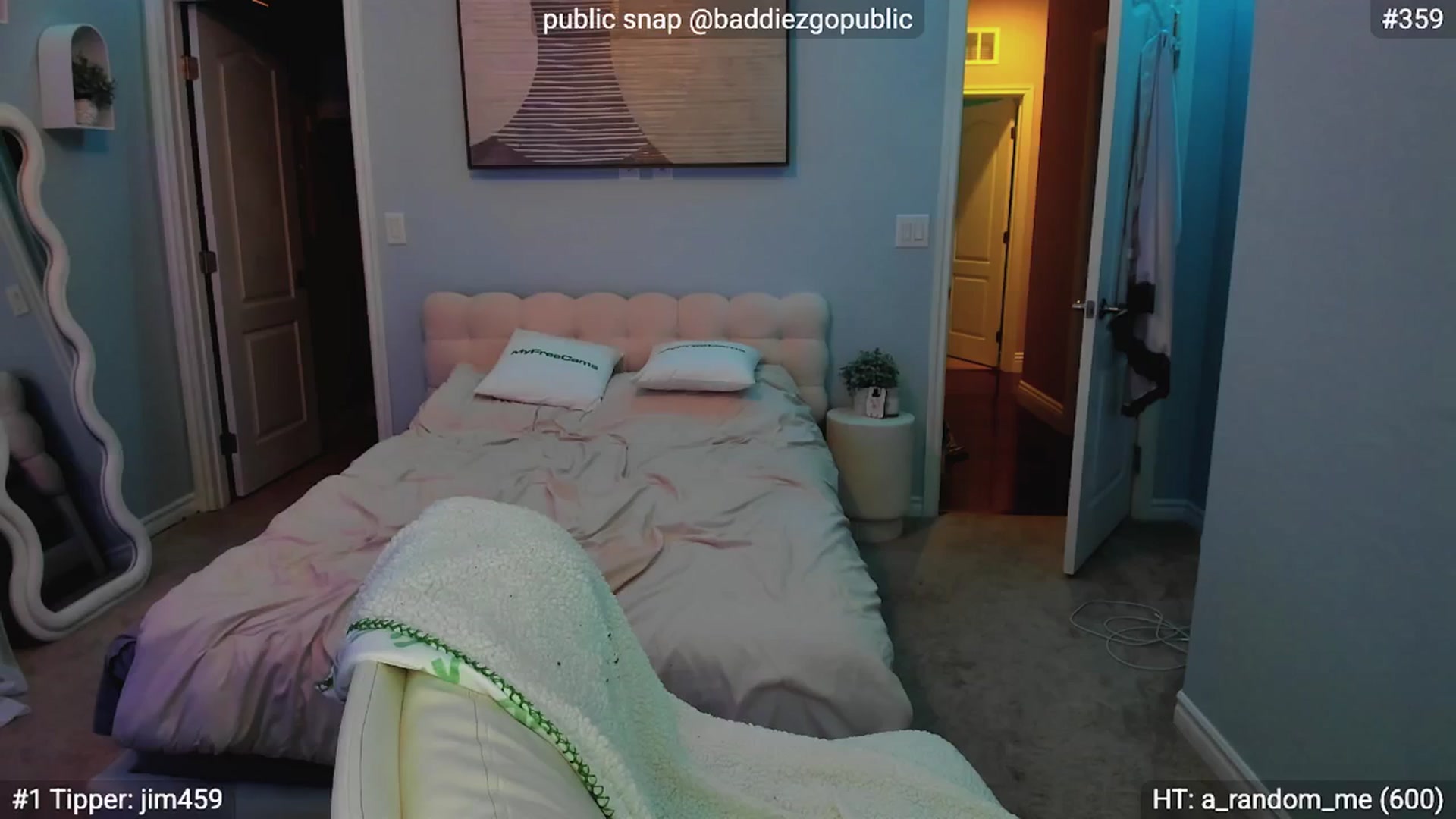 Gallery image thumbnail from DJ_ZYA's myfreecams stream on, 04/27/2025, 08:10 image 7 of 20