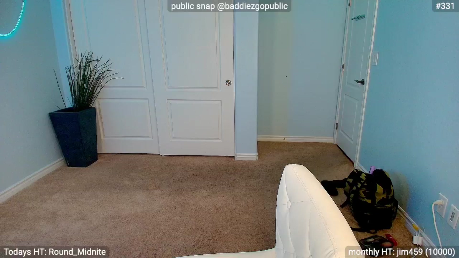 Gallery image thumbnail from DJ_ZYA's myfreecams stream on, 04/30/2025, 03:23 image 13 of 20