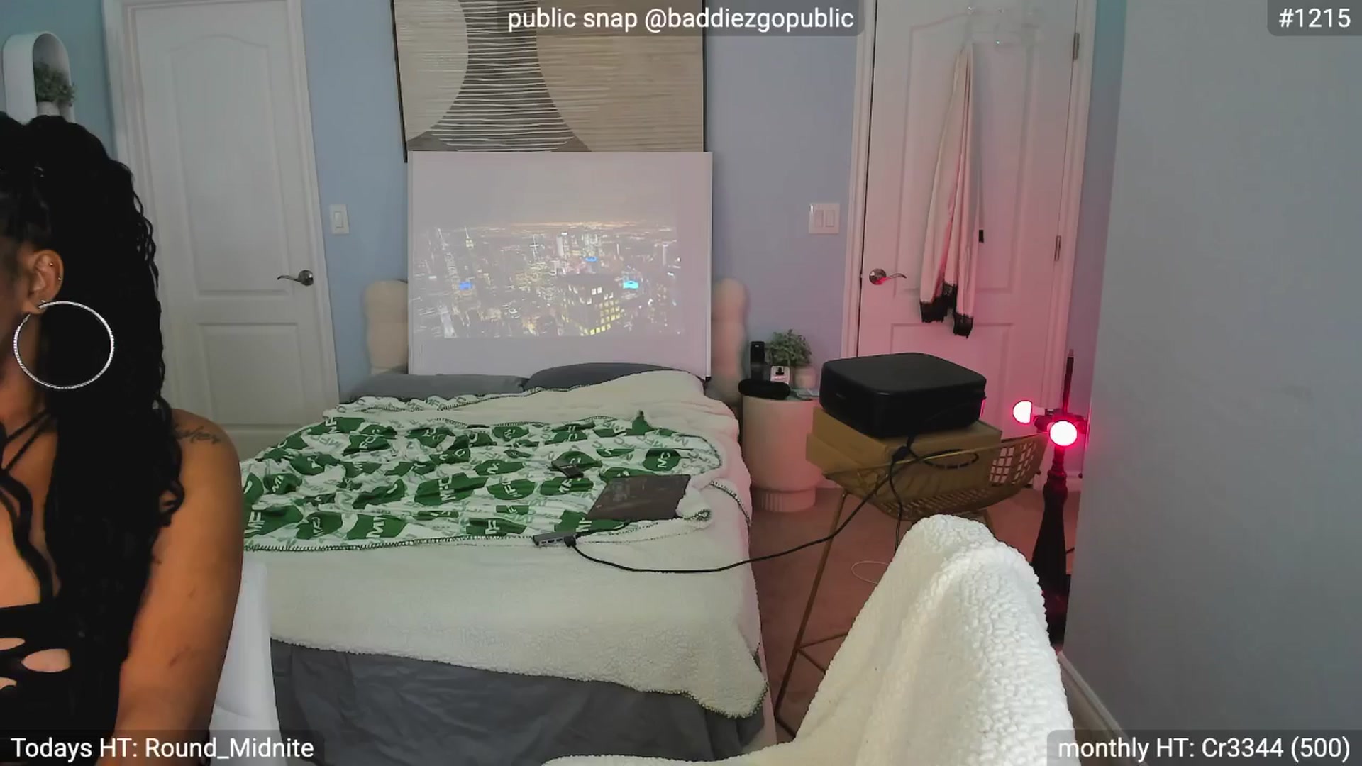 Gallery image thumbnail from DJ_ZYA's myfreecams stream on, 05/04/2025, 06:48 image 6 of 20