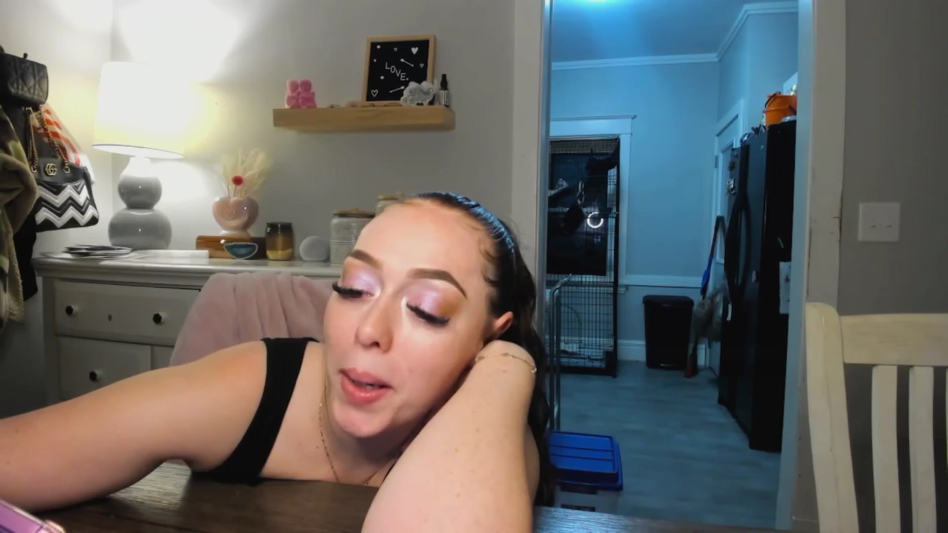 Gallery image thumbnail from DJ_ZYA's myfreecams stream on, 05/11/2025, 07:16 image 14 of 20