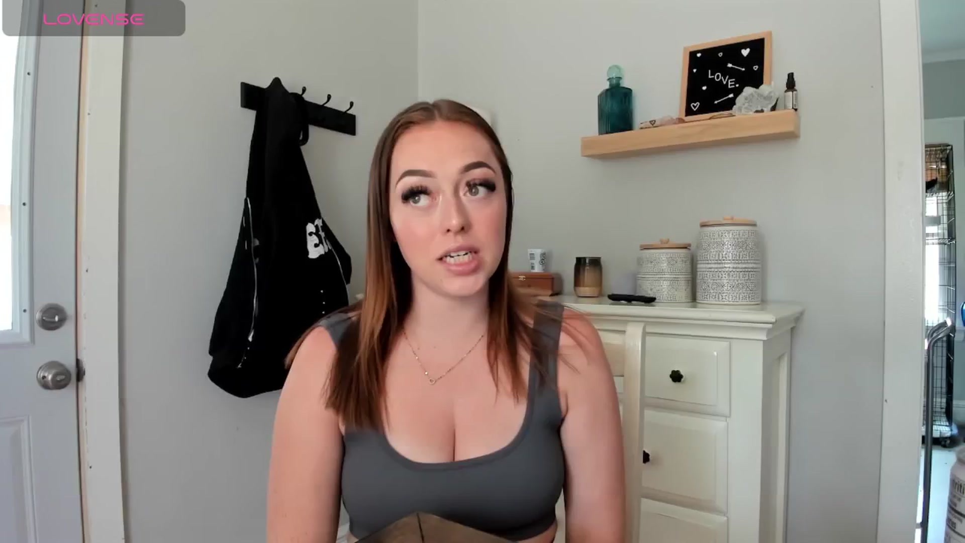 Gallery image thumbnail from DJ_ZYA's myfreecams stream on, 05/27/2025, 22:09 image 3 of 20