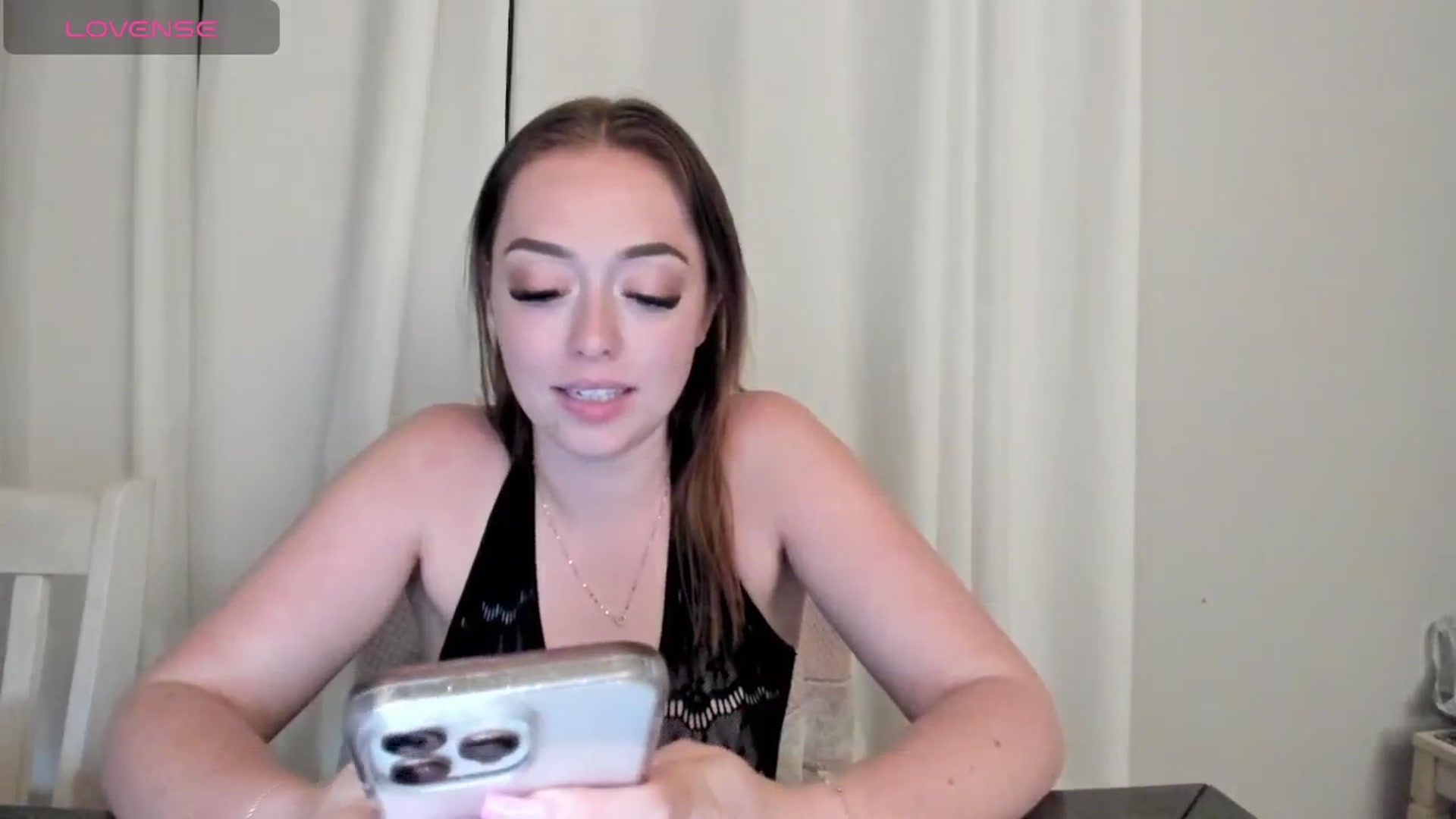 Gallery image thumbnail from DJ_ZYA's myfreecams stream on, 05/28/2025, 05:33 image 3 of 20