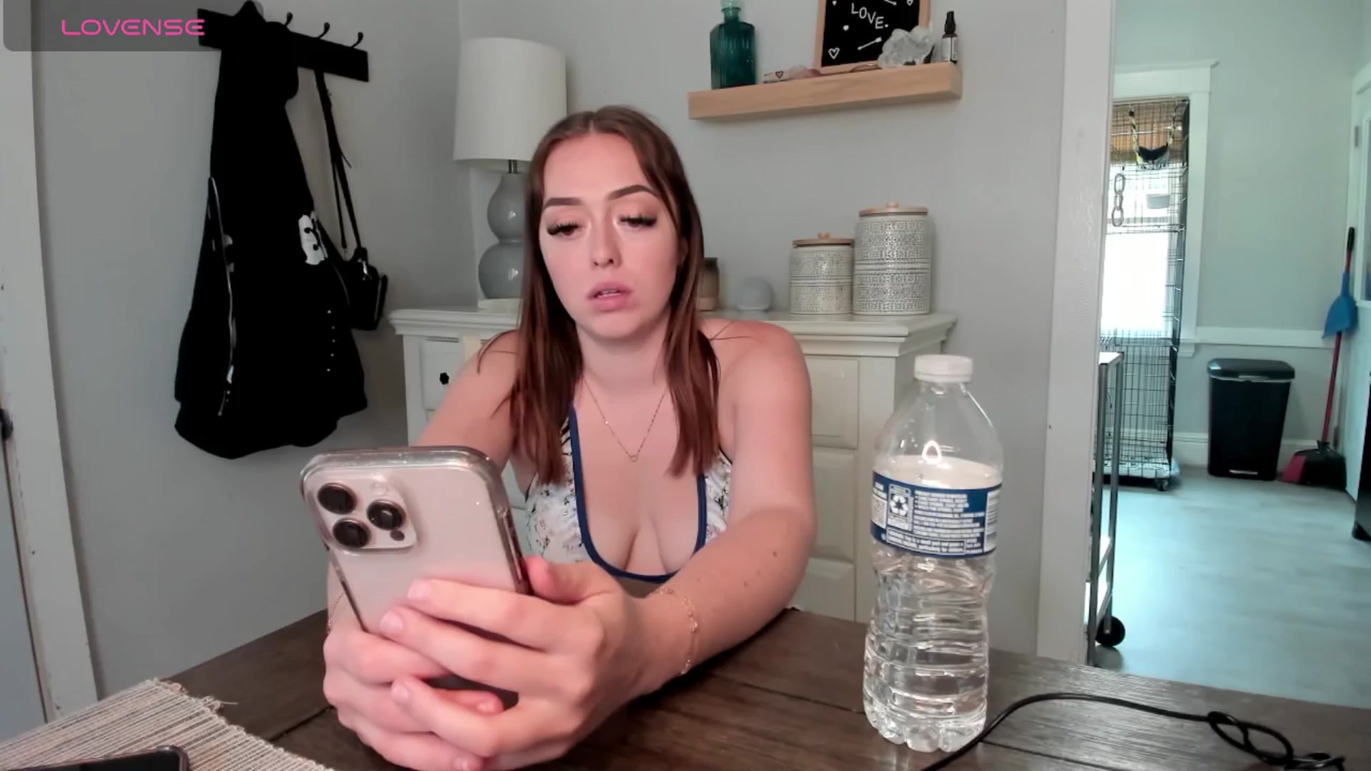 Gallery image thumbnail from DJ_ZYA's myfreecams stream on, 05/28/2025, 19:08 image 19 of 20