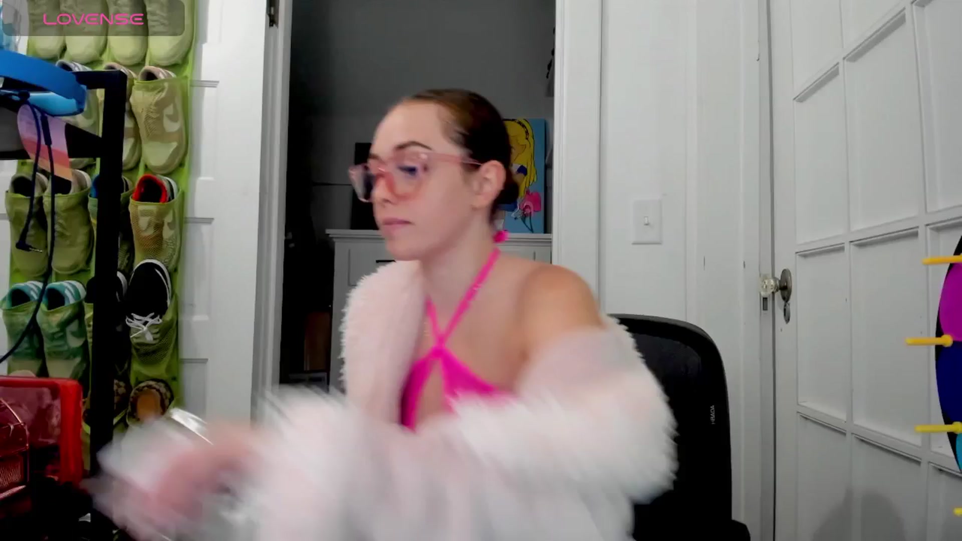 Gallery image thumbnail from DJ_ZYA's myfreecams stream on, 08/26/2025, 04:34 image 2 of 20