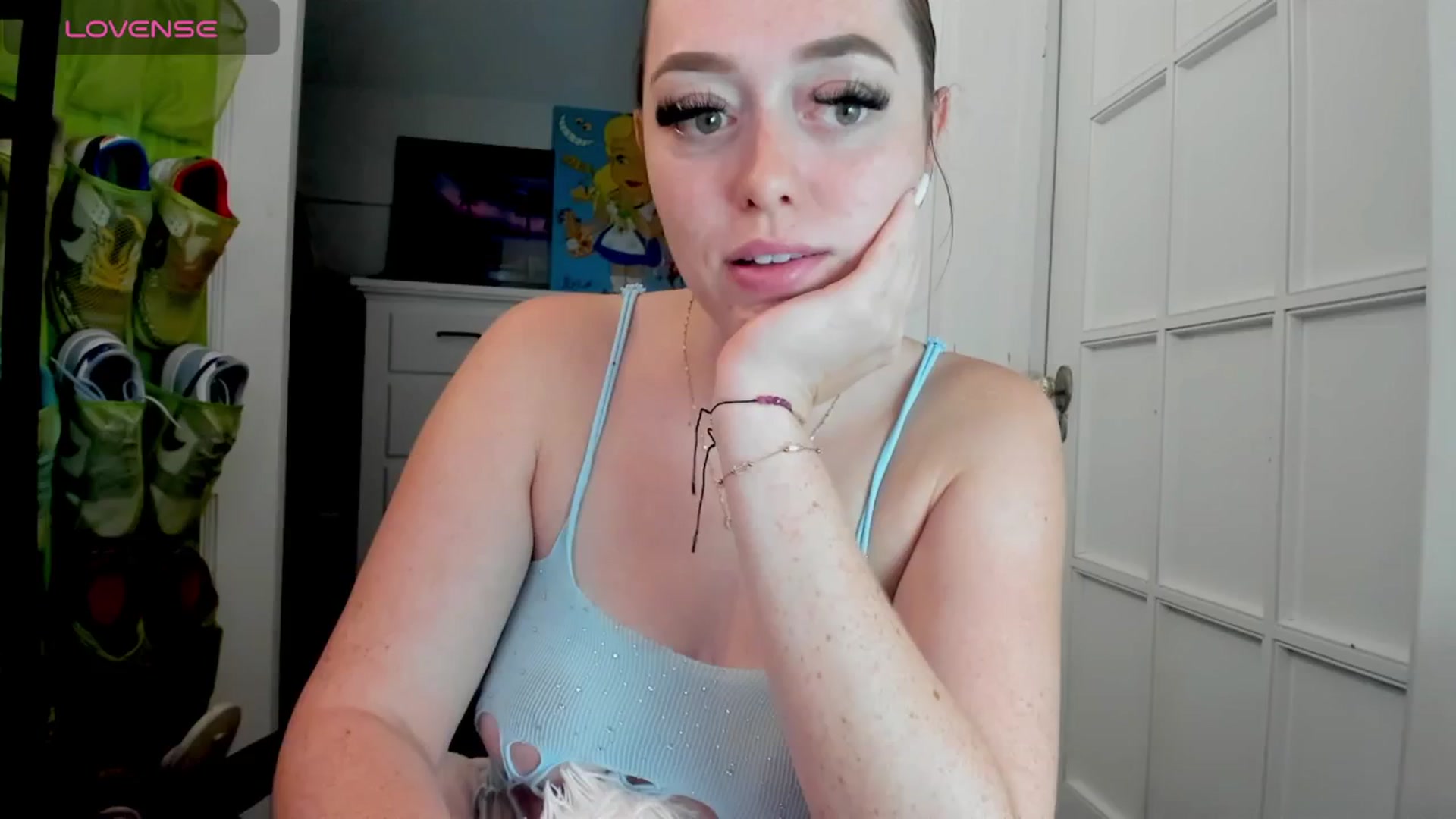 Gallery image thumbnail from DJ_ZYA's myfreecams stream on, 09/08/2025, 06:29 image 15 of 20