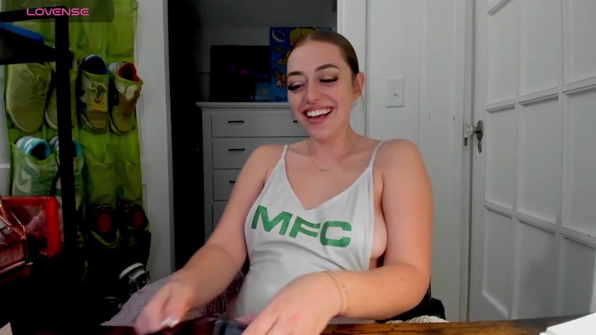Gallery image thumbnail from DJ_ZYA's myfreecams stream on, 09/19/2025, 06:06 image 19 of 20