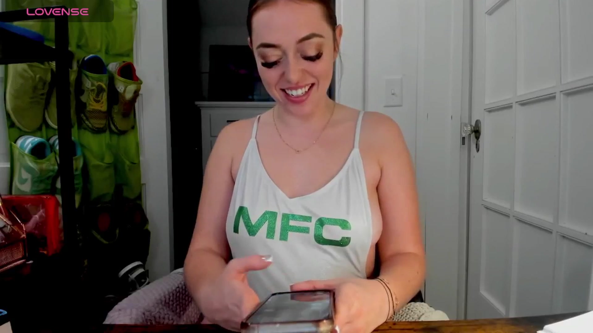 Gallery image thumbnail from DJ_ZYA's myfreecams stream on, 09/19/2025, 06:06 image 14 of 20