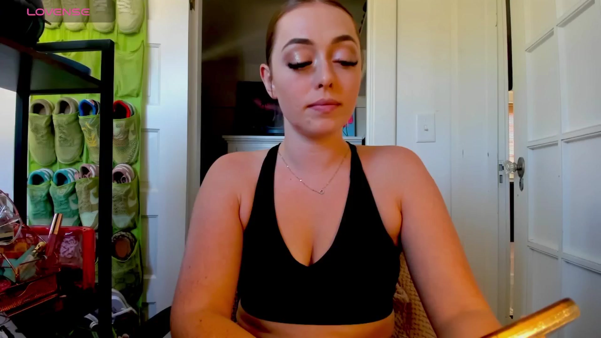 Gallery image thumbnail from DJ_ZYA's myfreecams stream on, 09/29/2025, 20:54 image 19 of 20