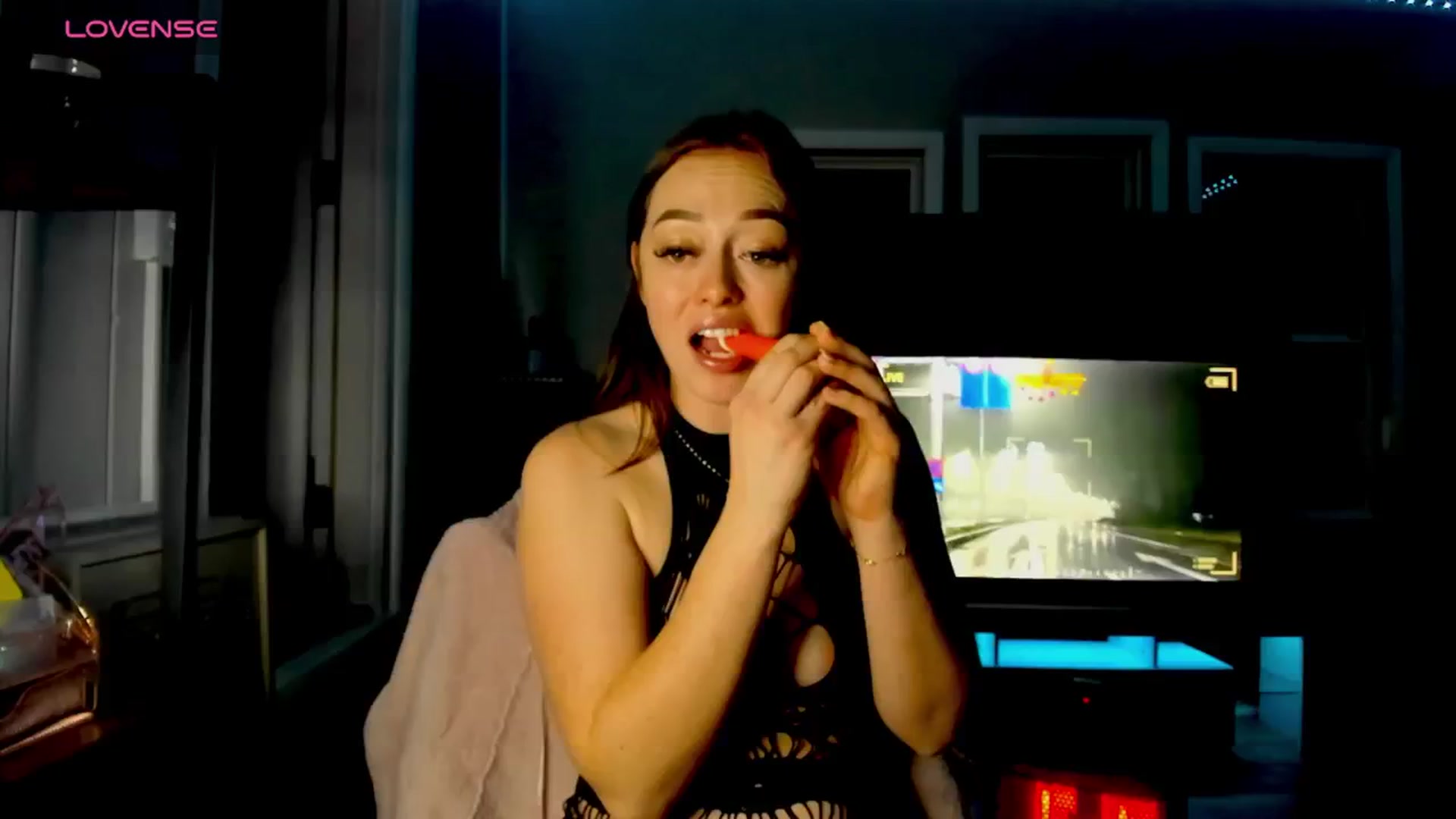 Gallery image thumbnail from DJ_ZYA's myfreecams stream on, 12/29/2025, 05:59 image 16 of 20