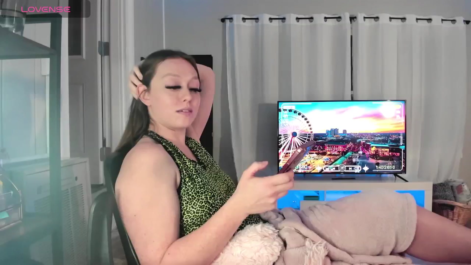 Gallery image thumbnail from DJ_ZYA's myfreecams stream on, 12/31/2025, 06:50 image 4 of 20