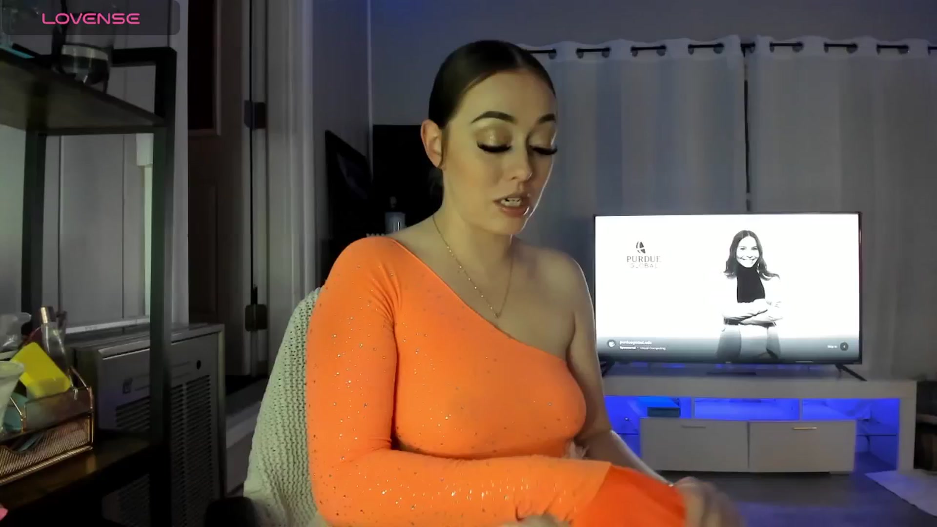 Gallery image thumbnail from DJ_ZYA's myfreecams stream on, 01/02/2026, 06:24 image 14 of 20