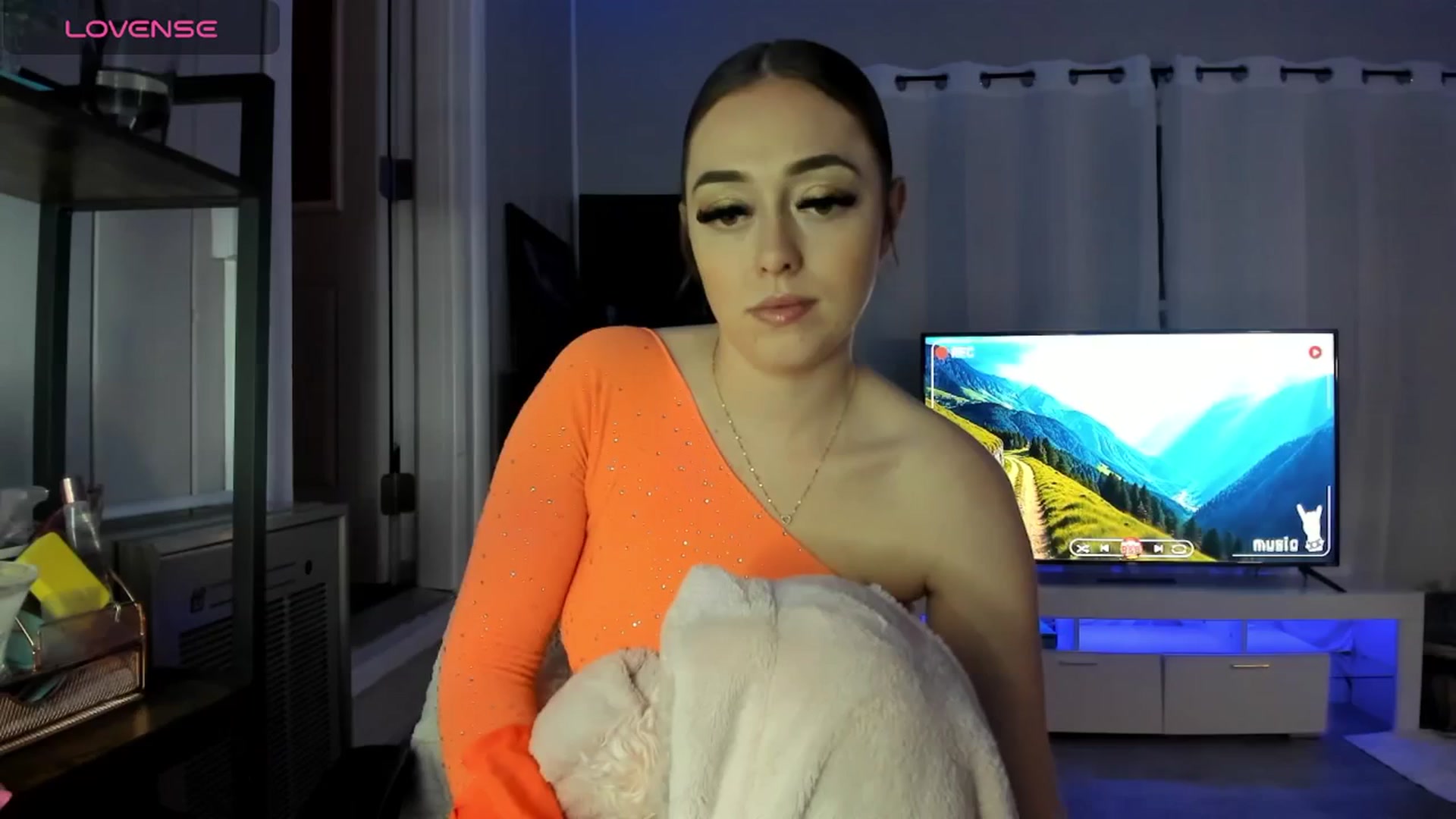 Gallery image thumbnail from DJ_ZYA's myfreecams stream on, 01/02/2026, 06:24 image 16 of 20