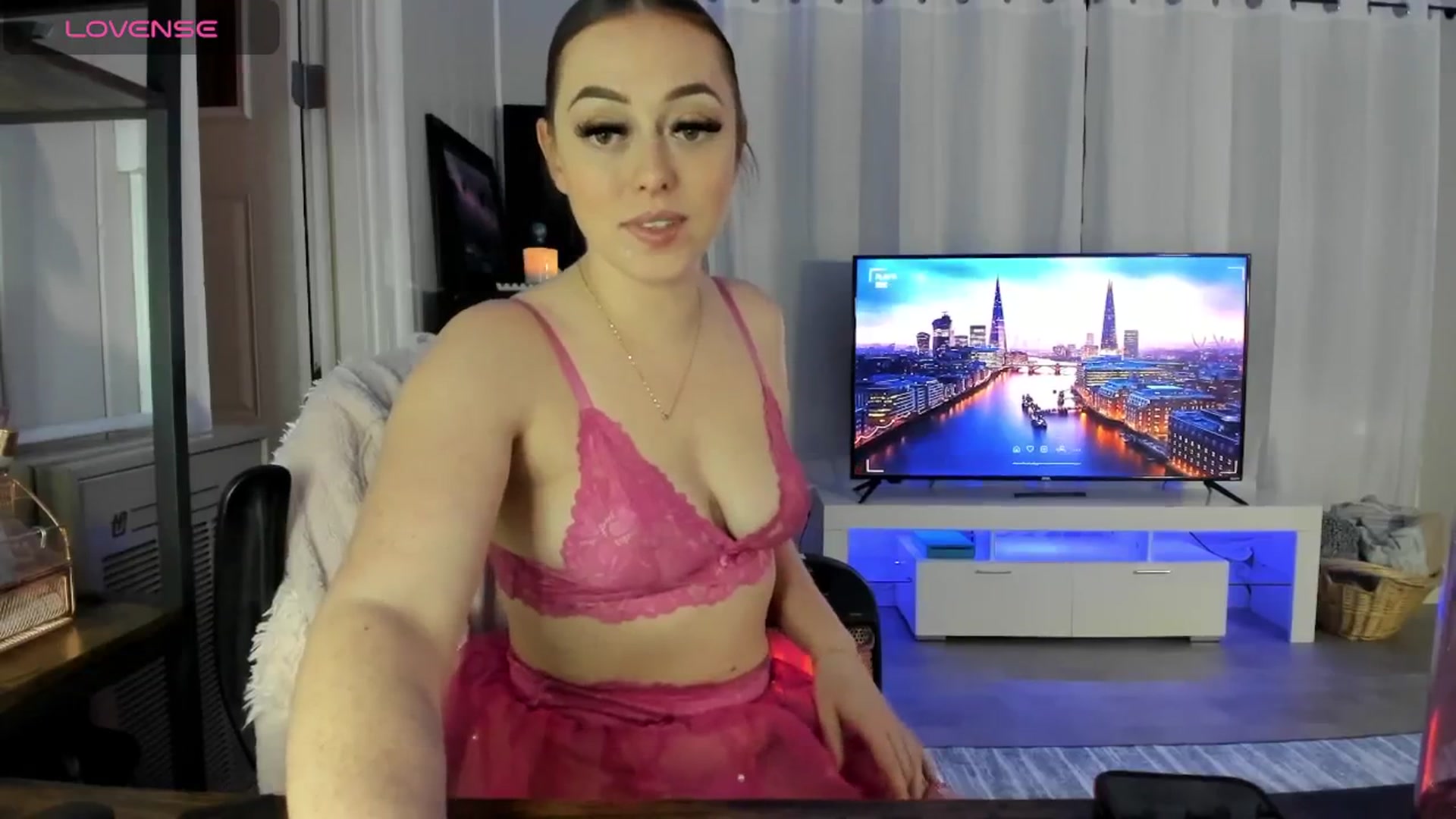 Gallery image thumbnail from DJ_ZYA's myfreecams stream on, 01/08/2026, 06:57 image 8 of 20