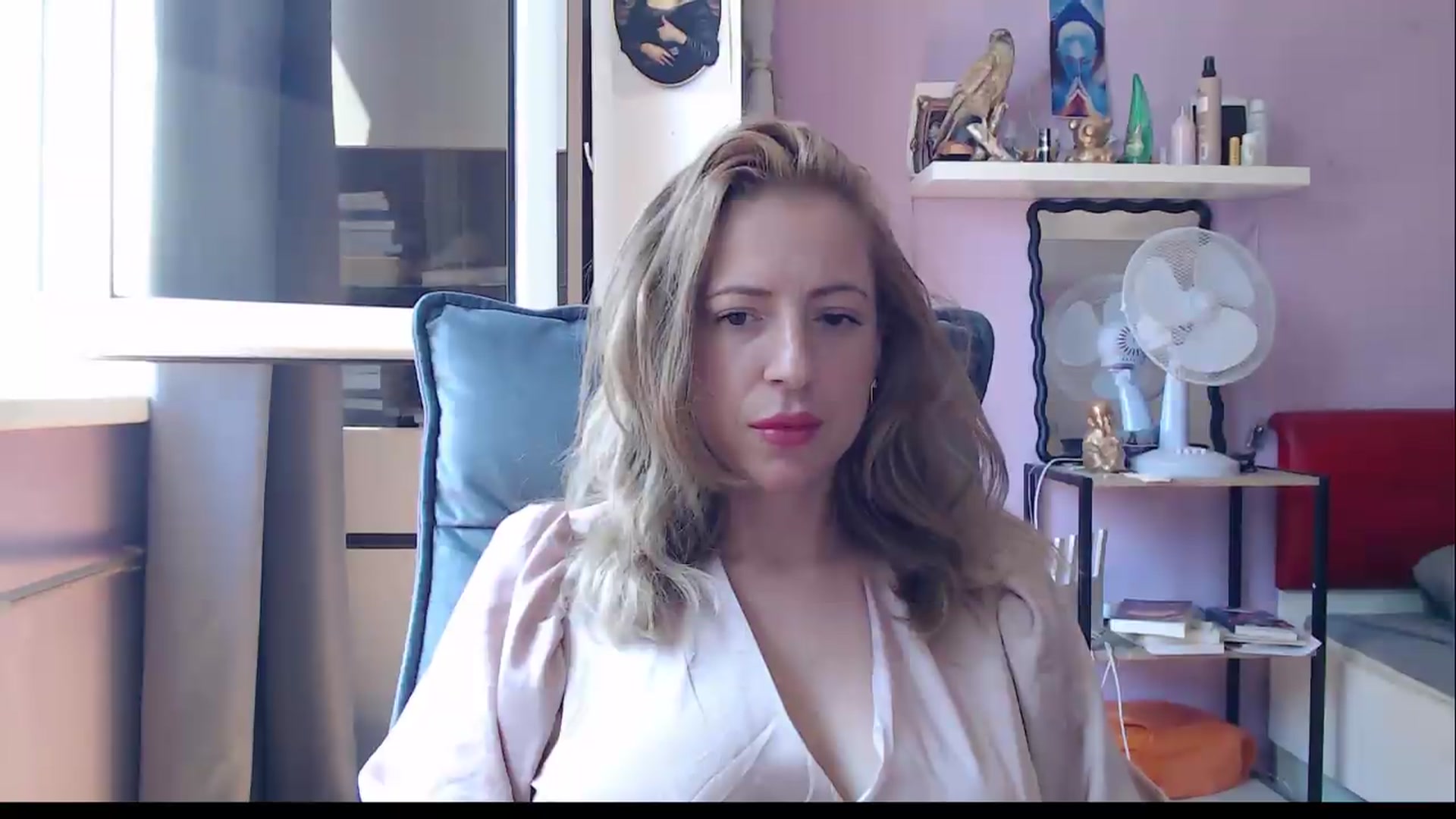Gallery image thumbnail from DOWN_STAR's myfreecams stream on, 08/09/2026, 11:32 image 8 of 20