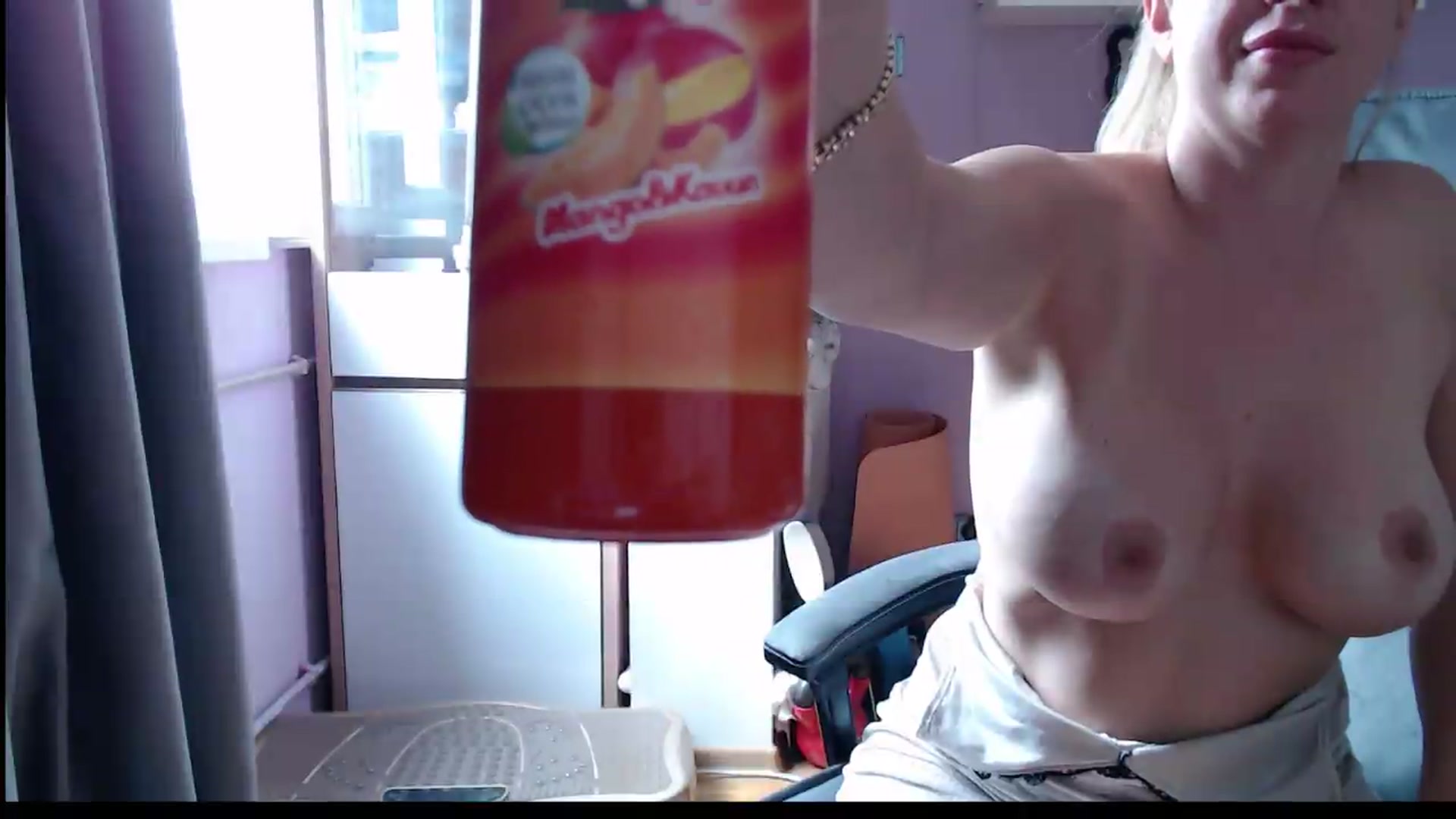 Gallery image thumbnail from DOWN_STAR's myfreecams stream on, 08/13/2026, 11:12 image 17 of 20