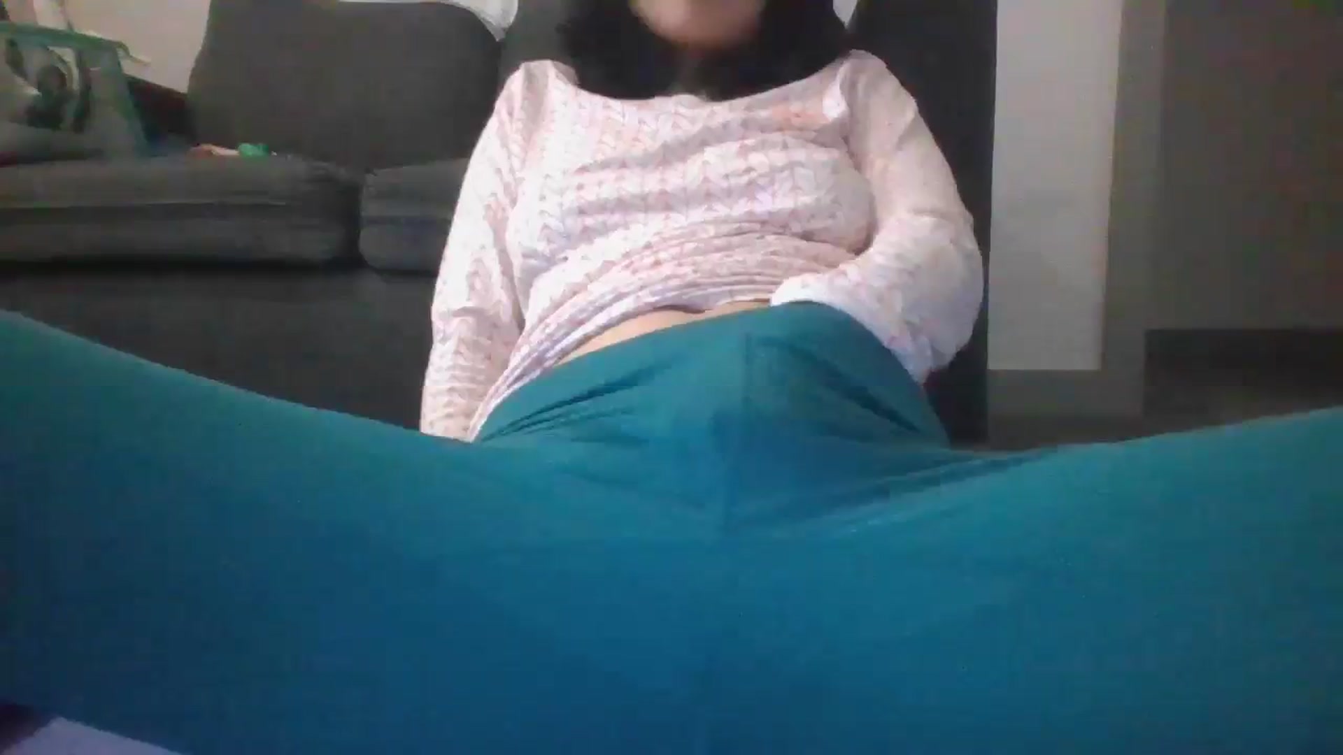 Gallery image thumbnail from DUTTYGYALLLLL's myfreecams stream on, 08/05/2024, 19:28 image 8 of 20