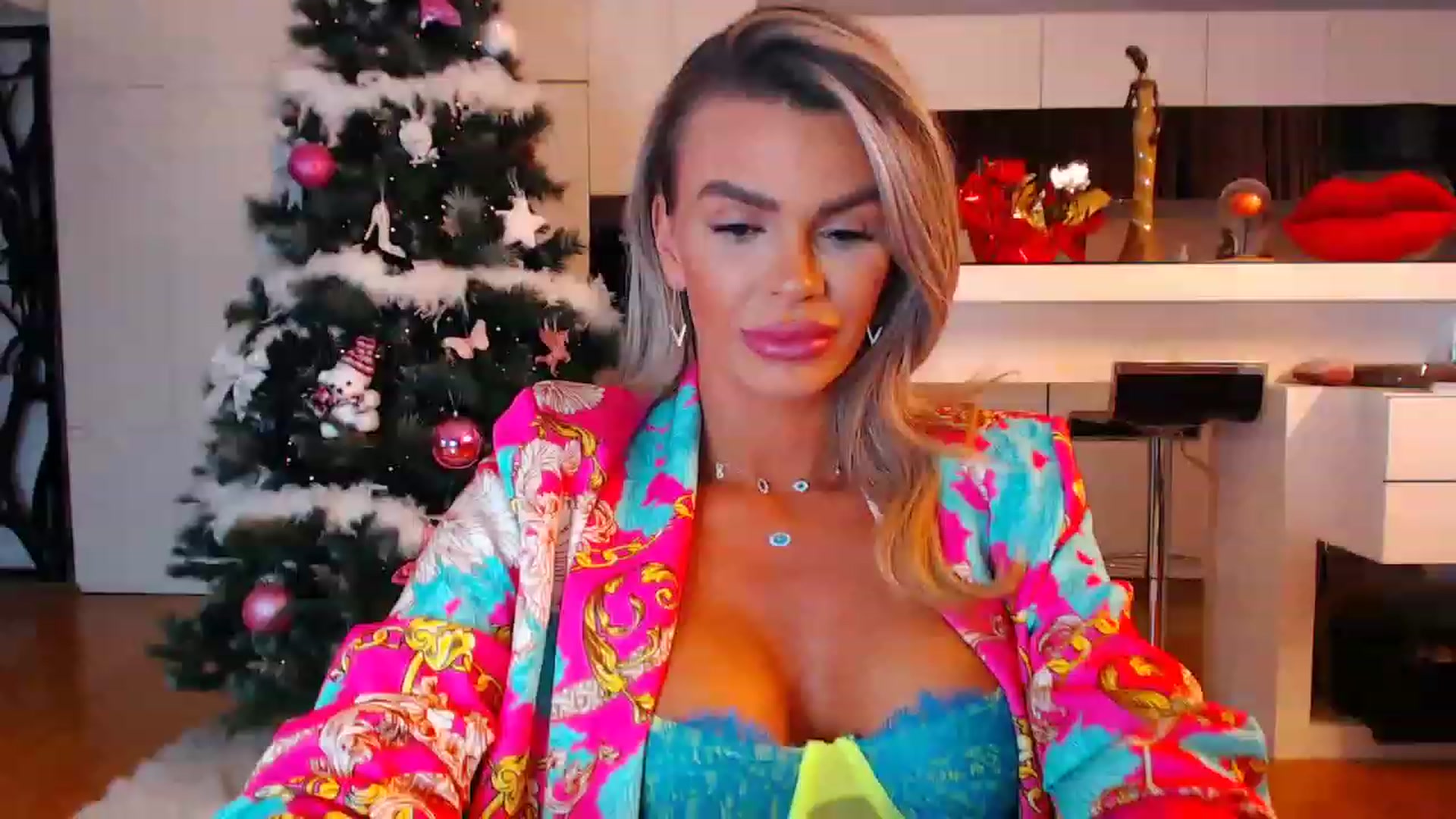 Gallery image thumbnail from D_y_y's myfreecams stream on, 12/15/2022, 01:58 image 3 of 20
