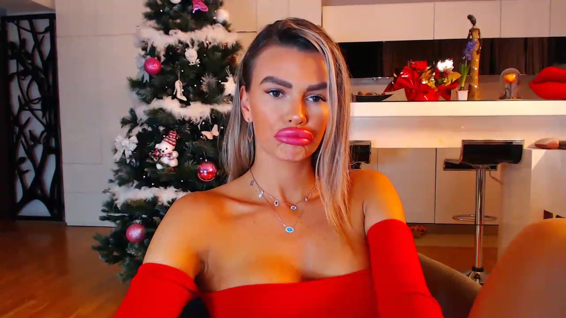 Gallery image thumbnail from D_y_y's myfreecams stream on, 12/20/2022, 02:59 image 19 of 20