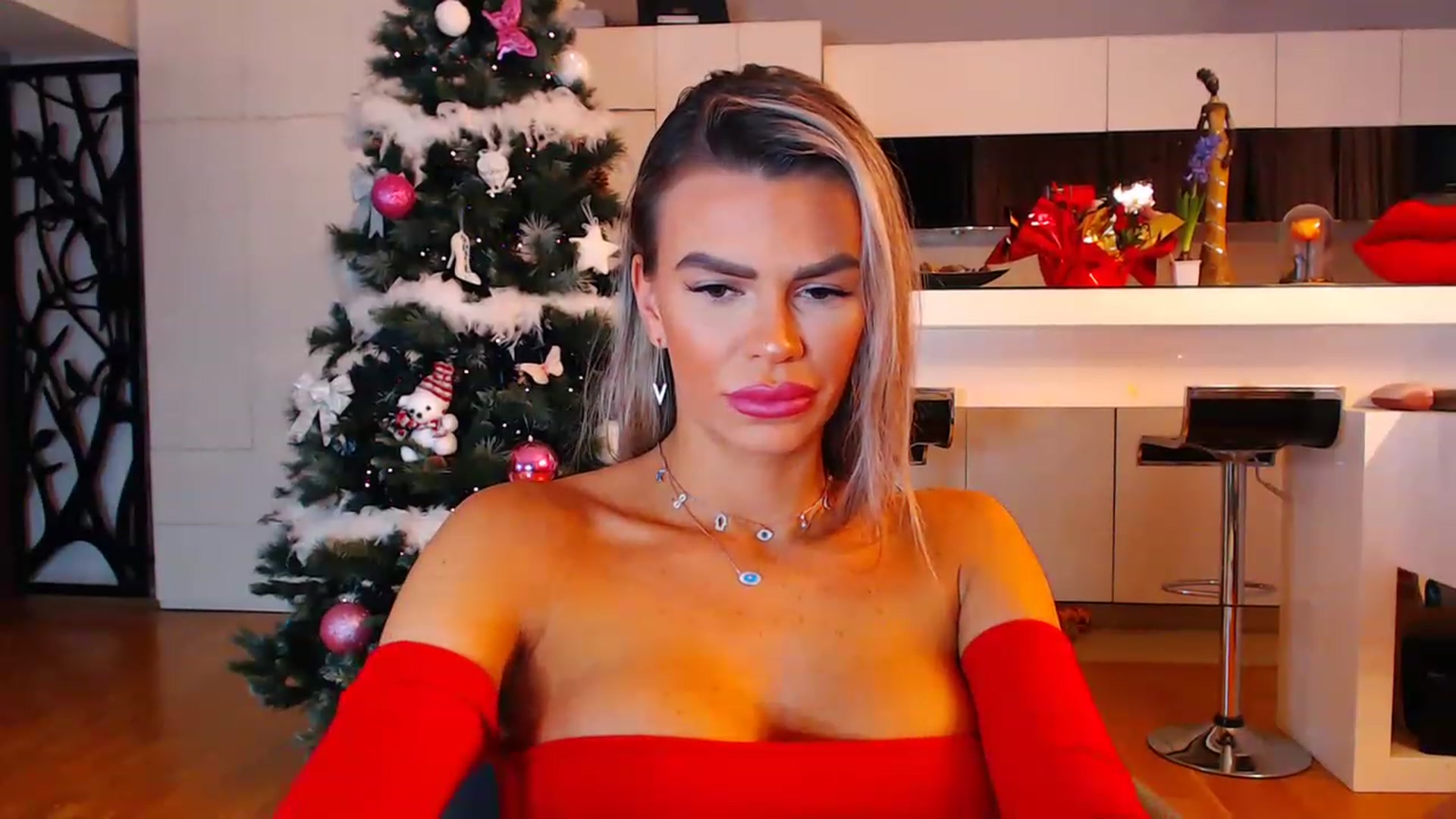 Gallery image thumbnail from D_y_y's myfreecams stream on, 12/20/2022, 02:59 image 12 of 20