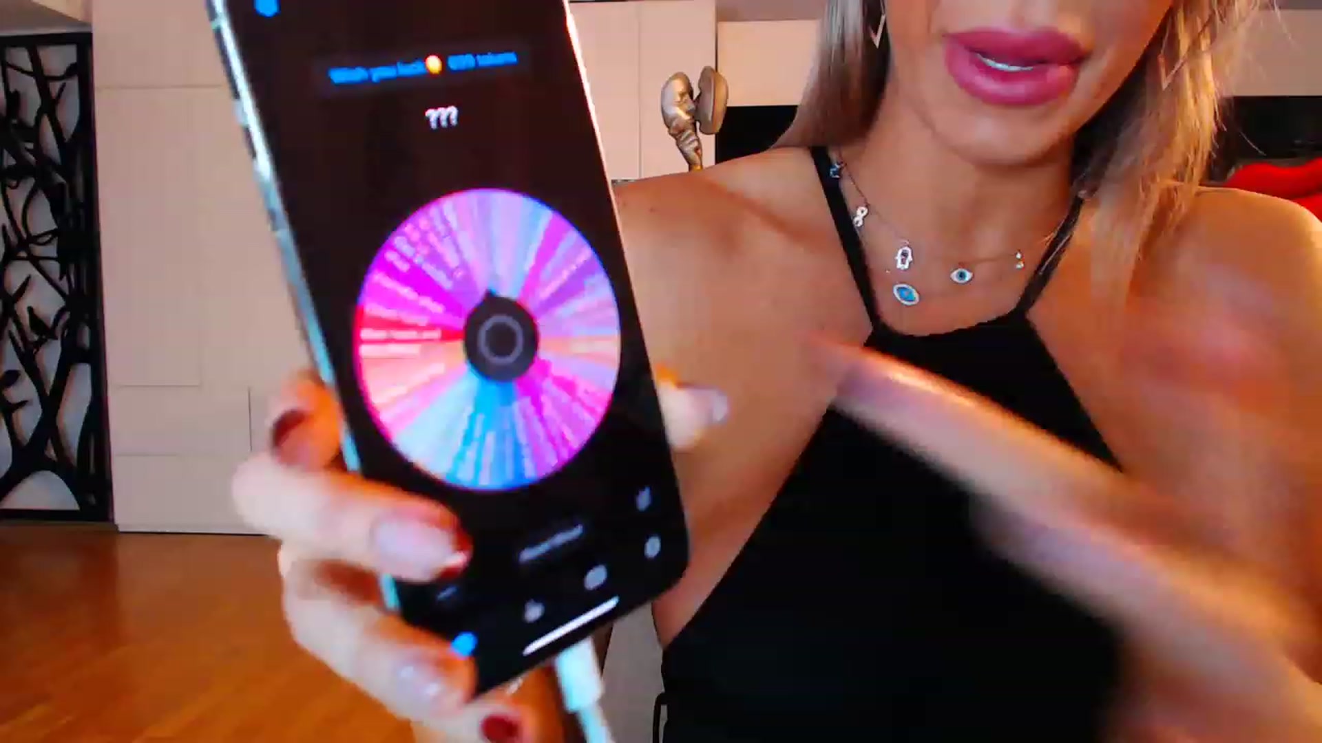 Gallery image thumbnail from D_y_y's myfreecams stream on, 12/29/2022, 04:07 image 8 of 20