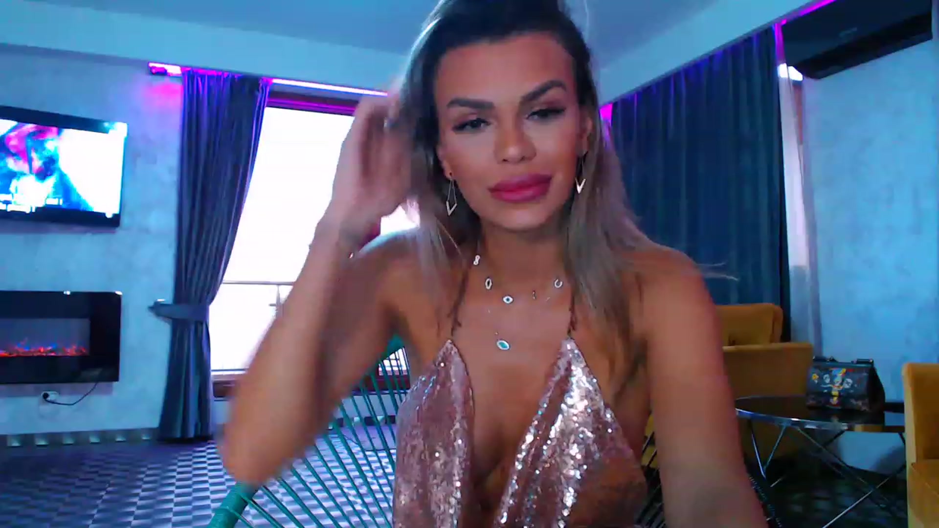 Gallery image thumbnail from D_y_y's myfreecams stream on, 01/02/2023, 06:26 image 5 of 20