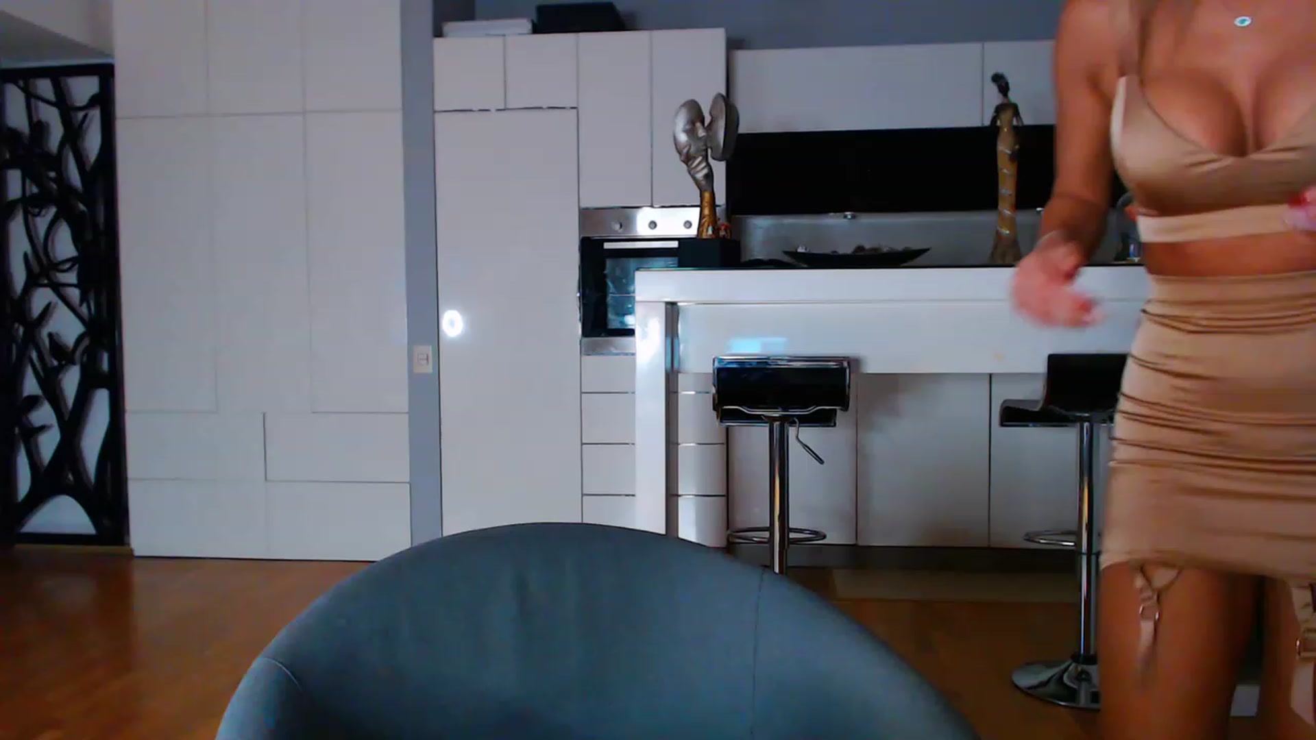 Gallery image thumbnail from D_y_y's myfreecams stream on, 01/06/2023, 05:58 image 14 of 20