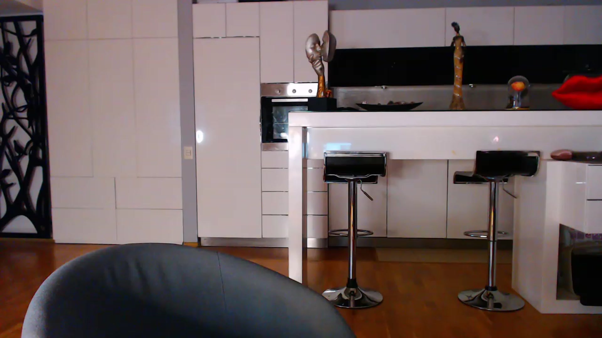 Gallery image thumbnail from D_y_y's myfreecams stream on, 01/09/2023, 04:54 image 6 of 20