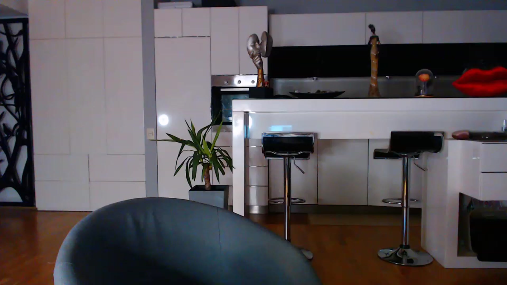 Gallery image thumbnail from D_y_y's myfreecams stream on, 01/12/2023, 01:19 image 18 of 20