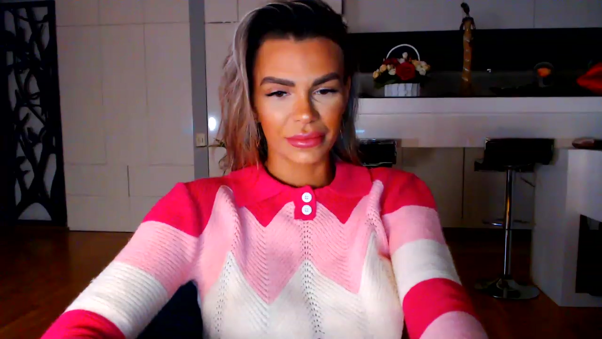 Gallery image thumbnail from D_y_y's myfreecams stream on, 01/20/2023, 05:02 image 10 of 20