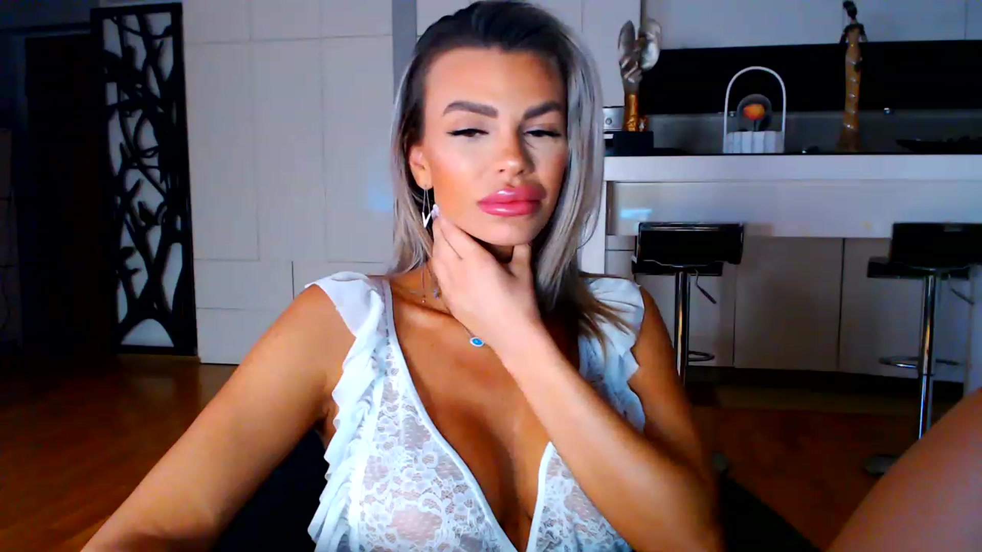 Gallery image thumbnail from D_y_y's myfreecams stream on, 01/28/2023, 05:10 image 2 of 20