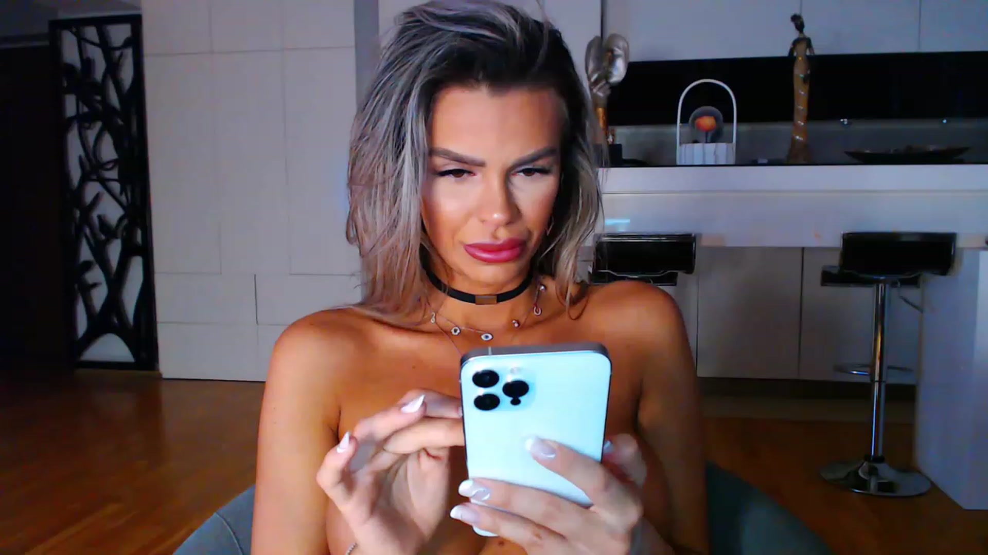 Gallery image thumbnail from D_y_y's myfreecams stream on, 01/30/2023, 05:41 image 19 of 20