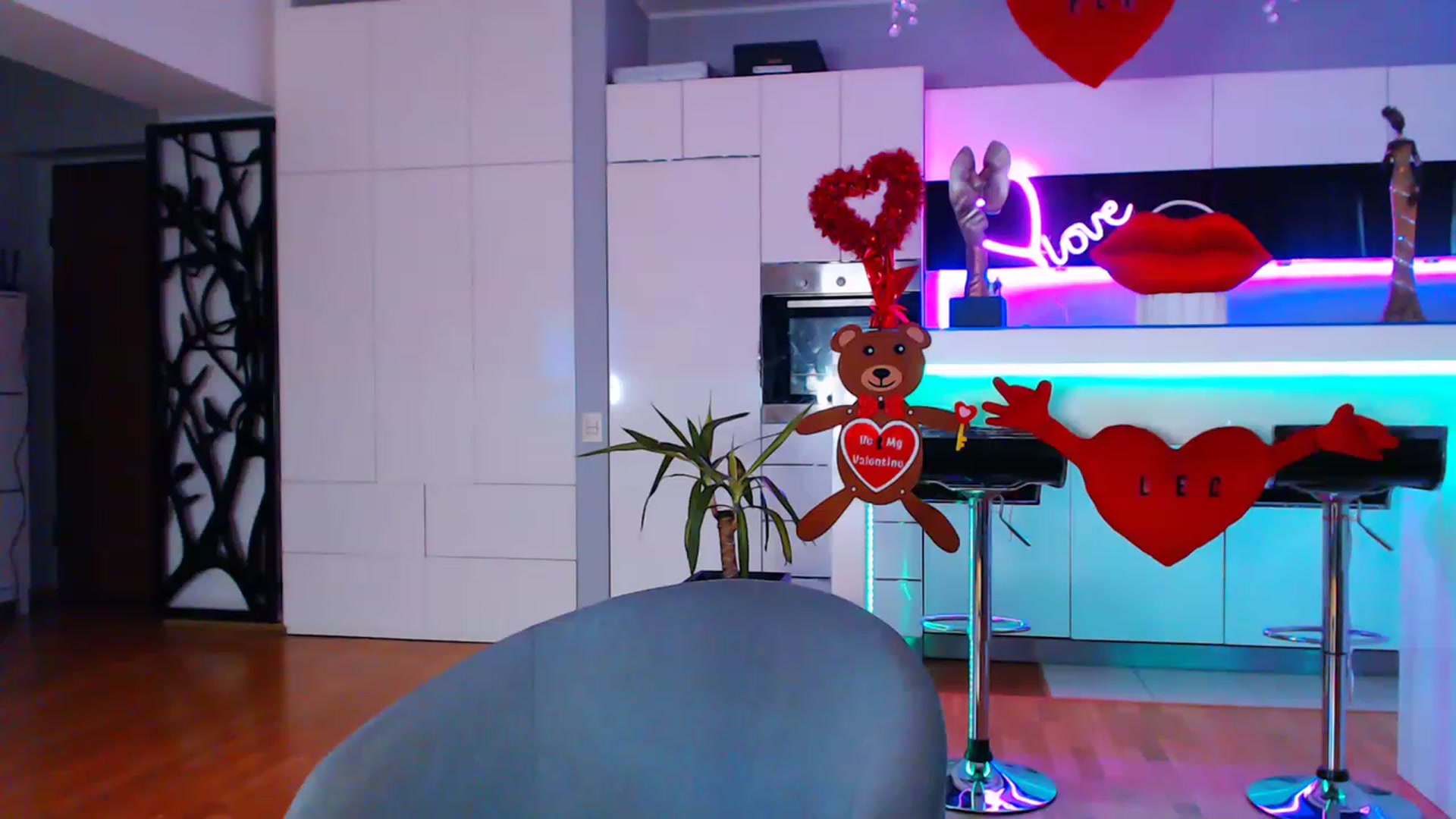 Gallery image thumbnail from D_y_y's myfreecams stream on, 02/02/2023, 05:57 image 15 of 20