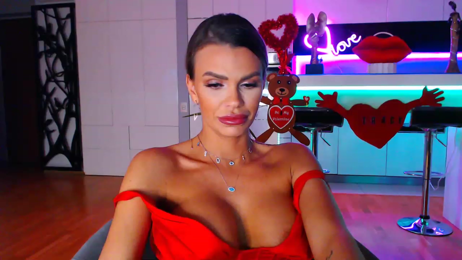 Gallery image thumbnail from D_y_y's myfreecams stream on, 02/05/2023, 04:45 image 17 of 20