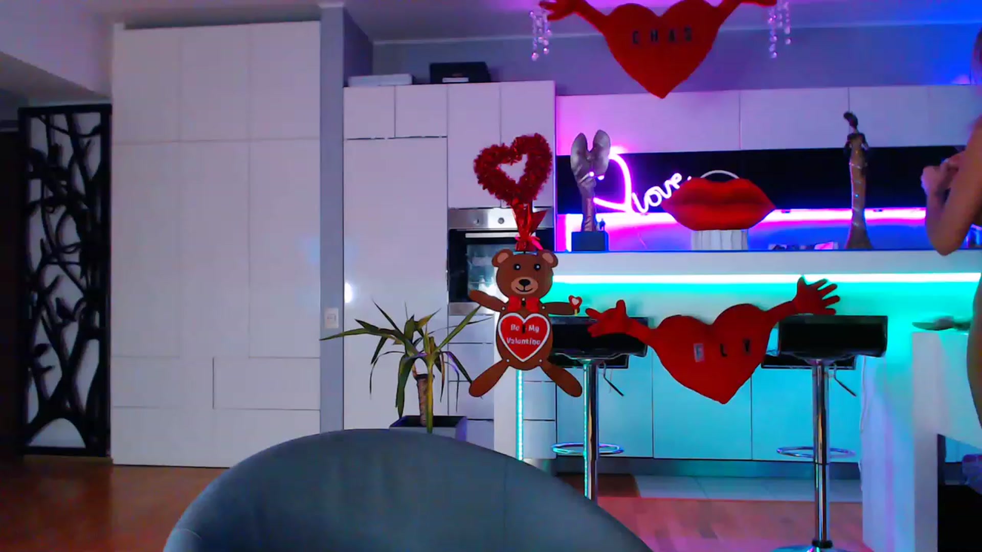 Gallery image thumbnail from D_y_y's myfreecams stream on, 02/07/2023, 04:56 image 8 of 20