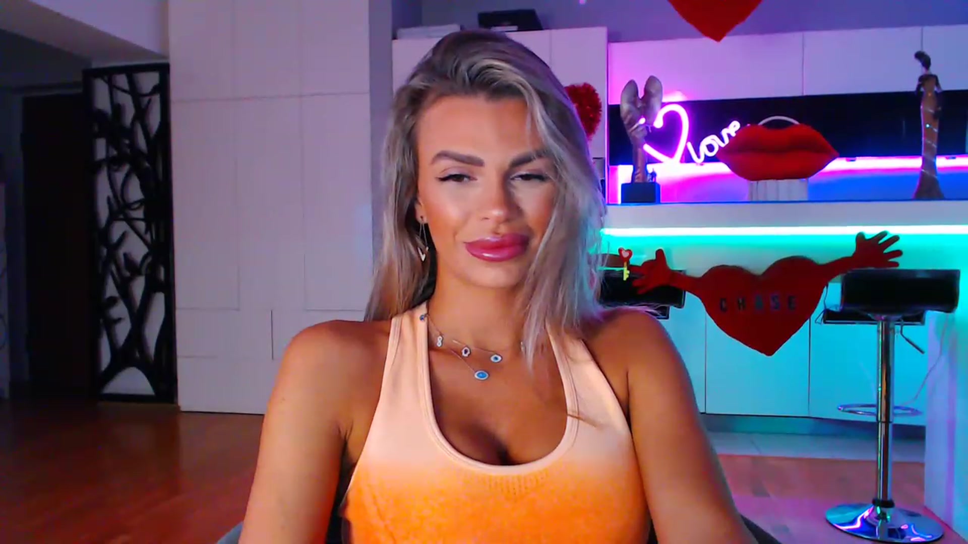 Gallery image thumbnail from D_y_y's myfreecams stream on, 02/13/2023, 05:49 image 17 of 20