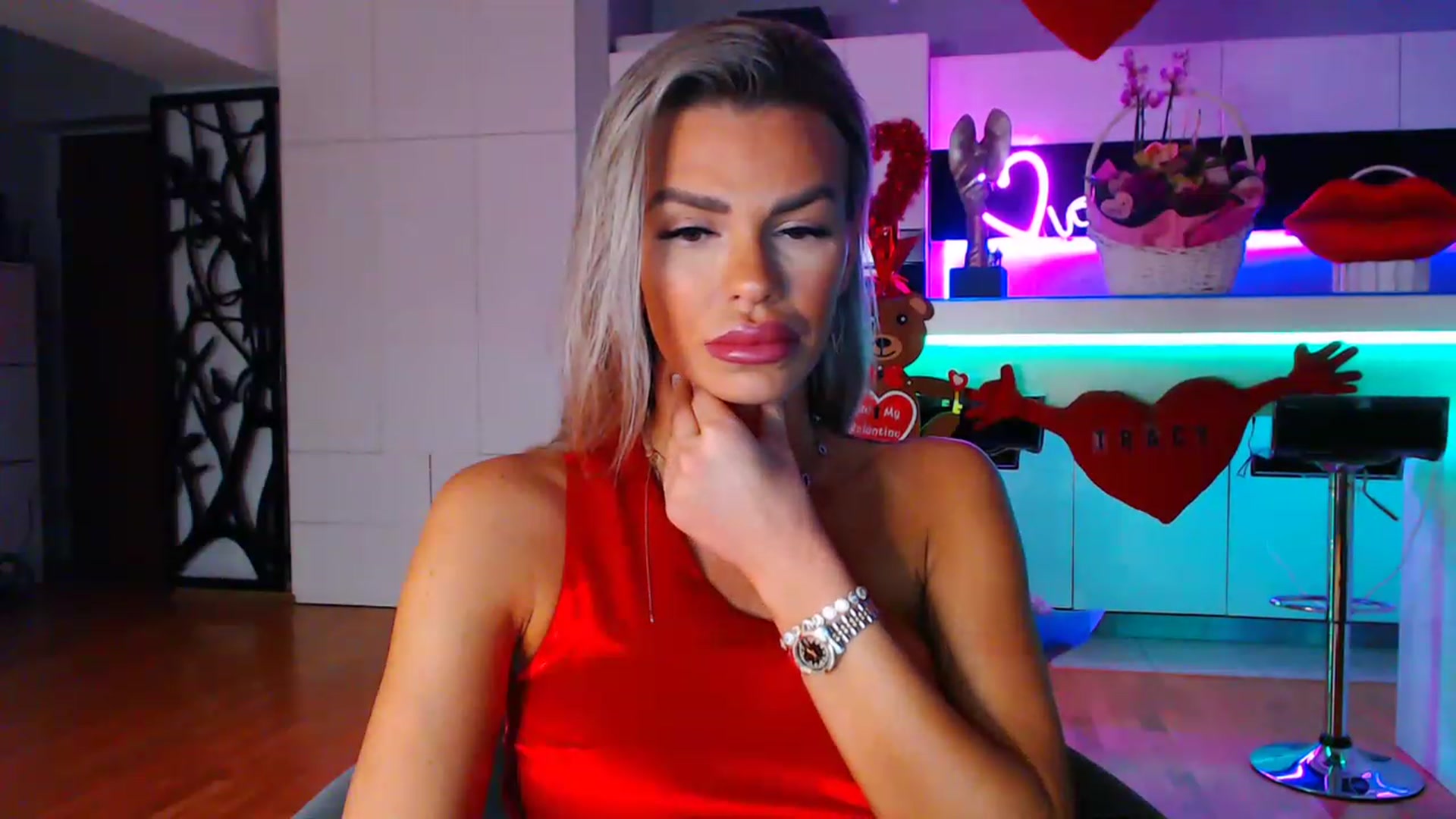 Gallery image thumbnail from D_y_y's myfreecams stream on, 02/15/2023, 04:45 image 10 of 20