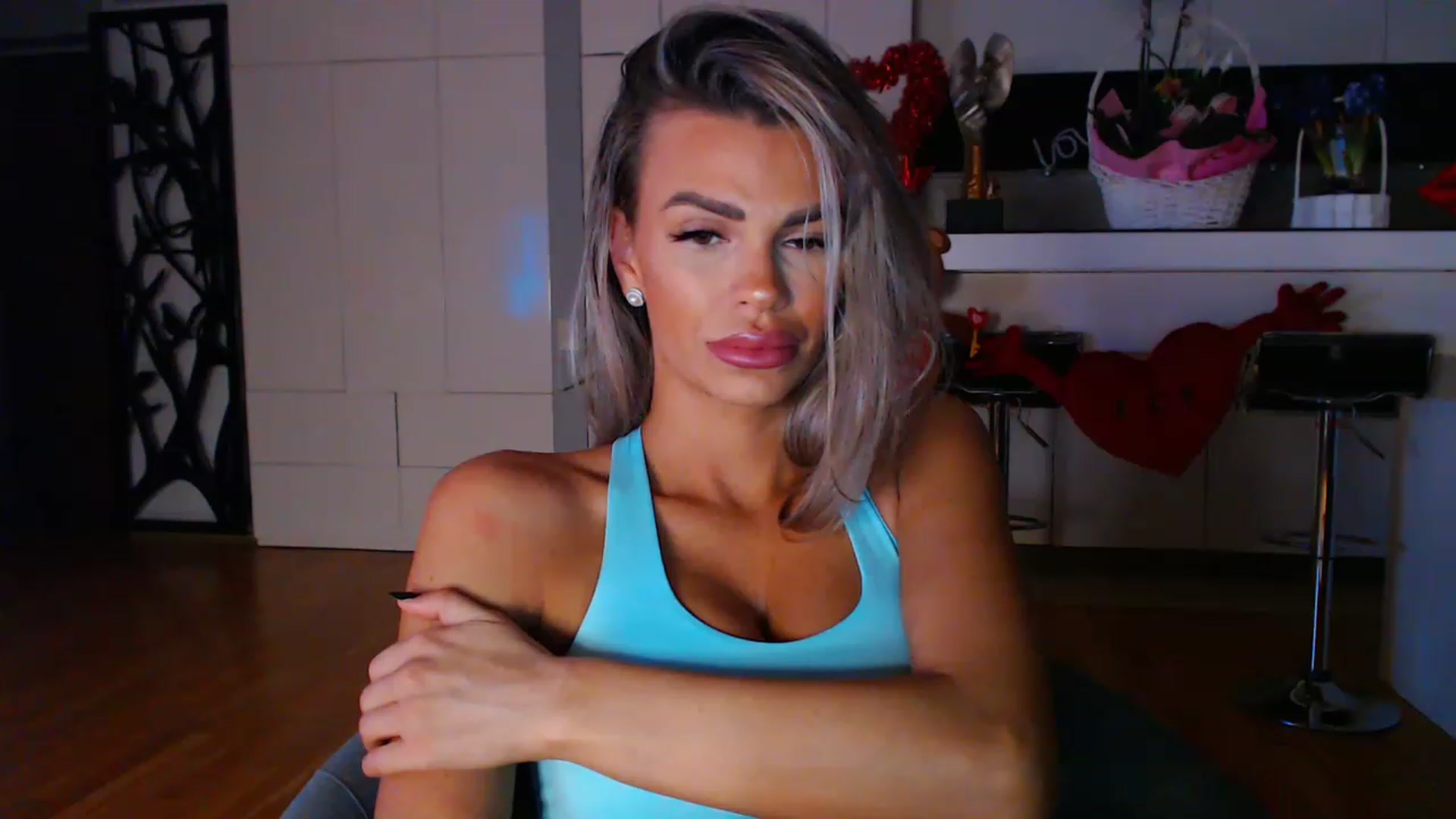 Gallery image thumbnail from D_y_y's myfreecams stream on, 02/26/2023, 04:35 image 17 of 20