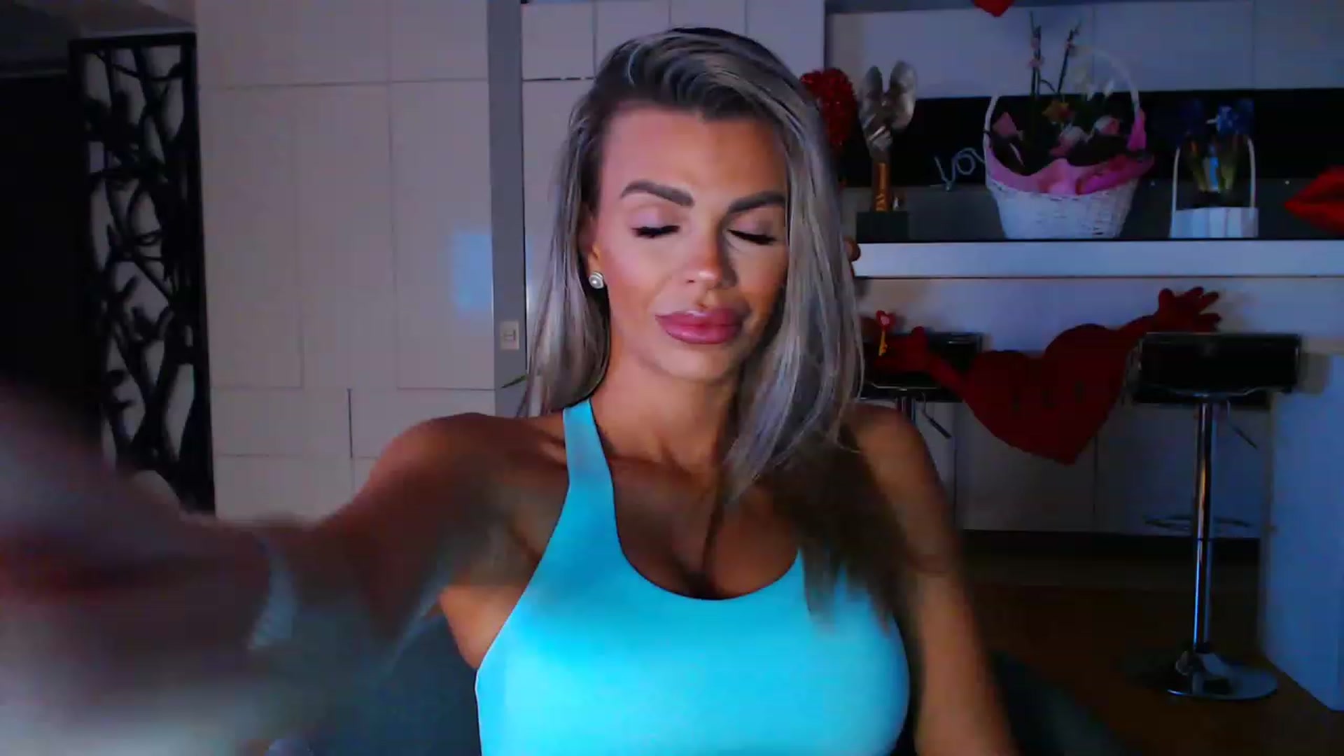 Gallery image thumbnail from D_y_y's myfreecams stream on, 02/26/2023, 04:35 image 12 of 20