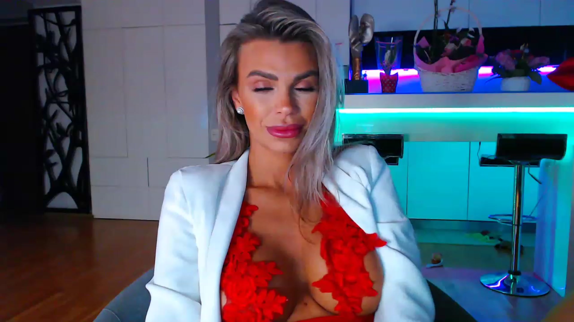 Gallery image thumbnail from D_y_y's myfreecams stream on, 03/02/2023, 05:33 image 18 of 20