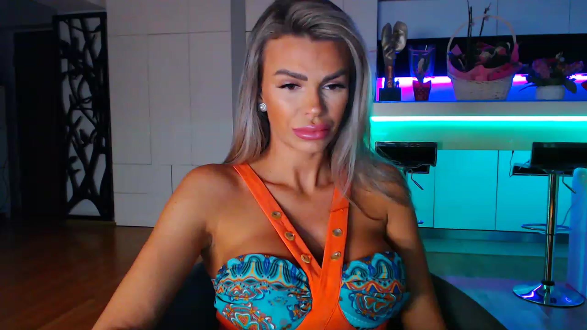Gallery image thumbnail from D_y_y's myfreecams stream on, 03/02/2023, 23:42 image 4 of 20