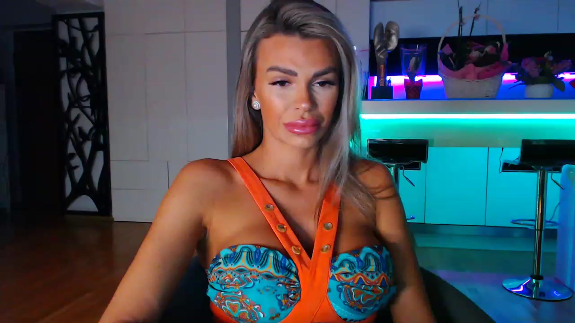 Gallery image thumbnail from D_y_y's myfreecams stream on, 03/02/2023, 23:42 image 8 of 20