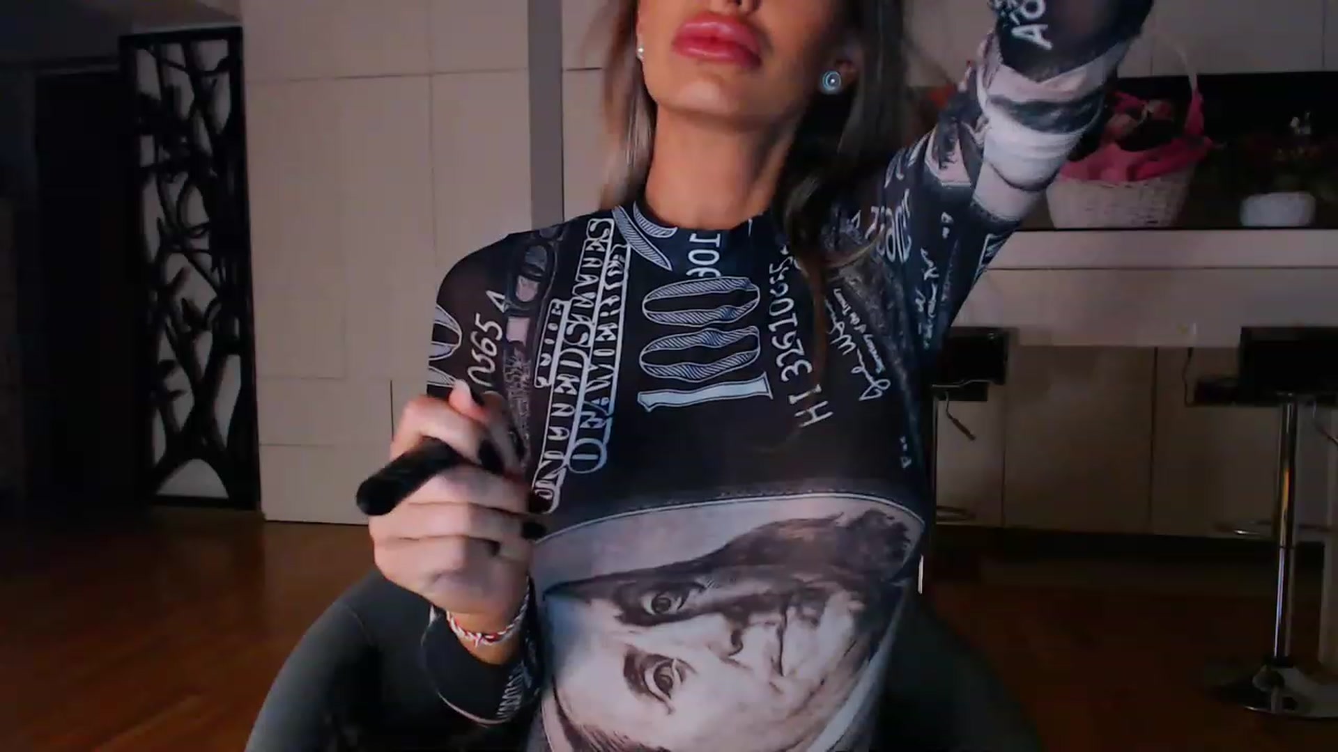 Gallery image thumbnail from D_y_y's myfreecams stream on, 03/06/2023, 01:54 image 6 of 20